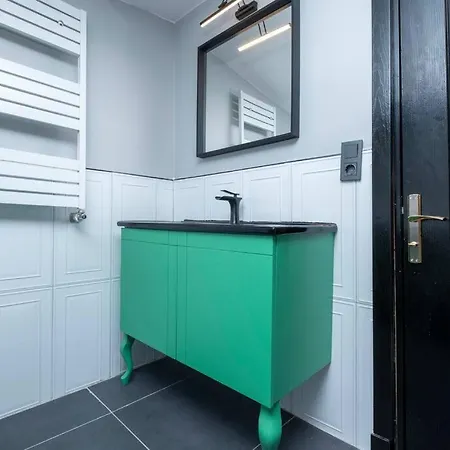 Stylishly Decorated Fourlex House * Estambul