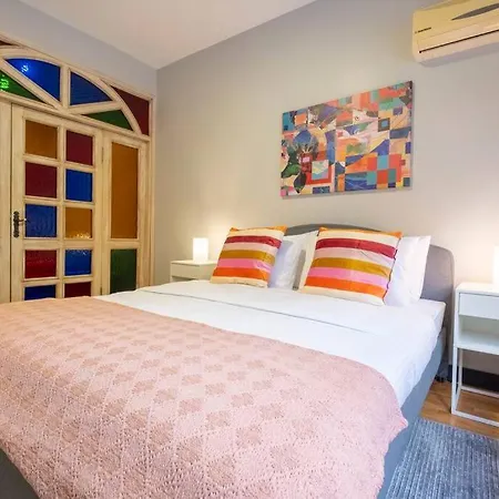 Apartamento Stylishly Decorated Fourlex House *