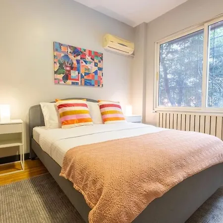 Stylishly Decorated Fourlex House Стамбул